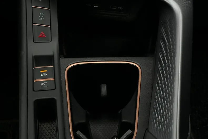 Cupra Terramar din 2025 cu 12.200 km - oferta CUP192376 - foto 20