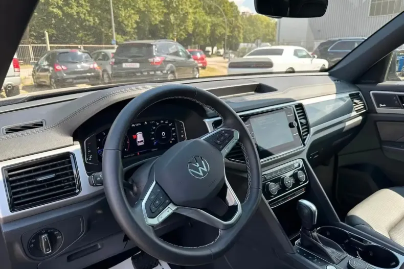 Volkswagen Atlas din 2023 cu 12.300 km - oferta VOL192382 - foto 10