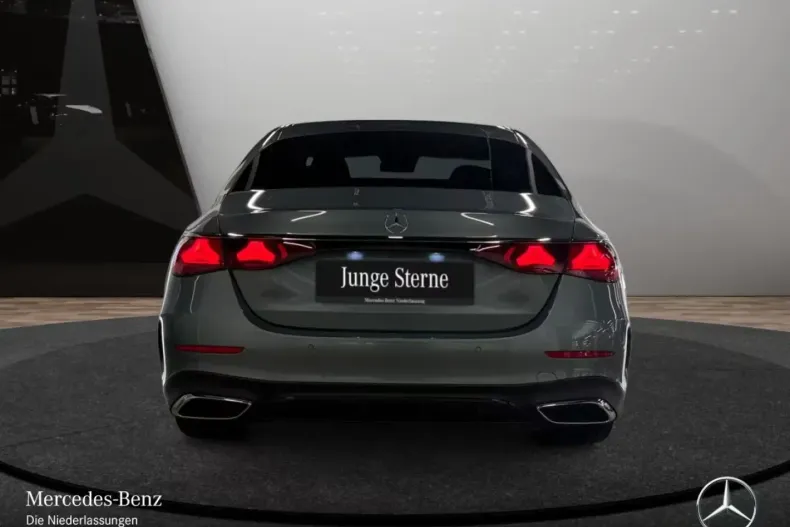 Mercedes-Benz E 200 (Clasa E) din 2025 cu 3.400 km - oferta MER192385 - foto 5