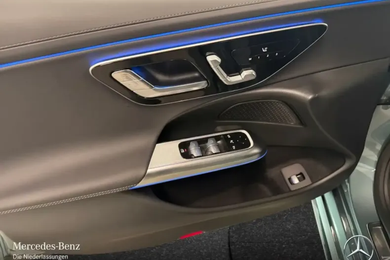 Mercedes-Benz E 200 (Clasa E) din 2025 cu 3.400 km - oferta MER192385 - foto 14