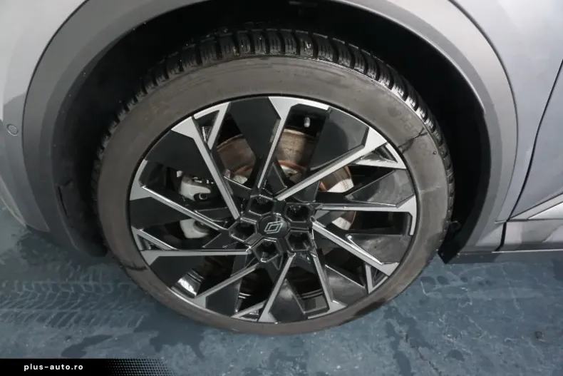 Renault Scenic din 2024 cu 15.945 km - oferta REN192389 - foto 8