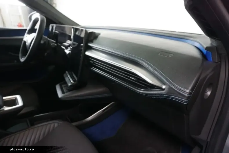 Renault Scenic din 2024 cu 15.945 km - oferta REN192389 - foto 12