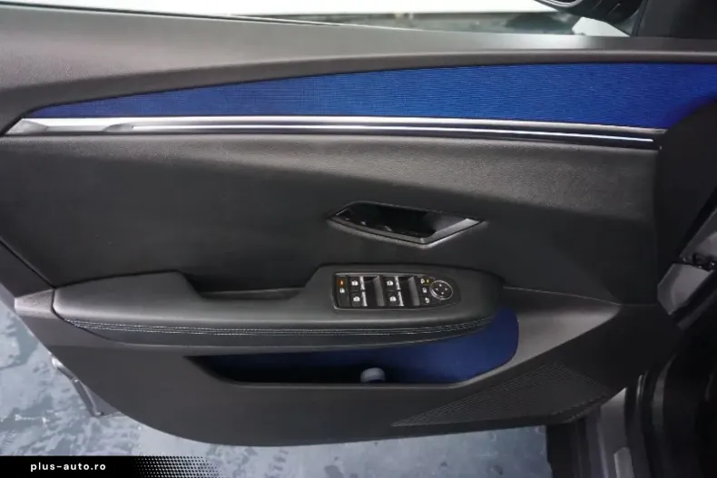 Renault Scenic din 2024 cu 15.945 km - oferta REN192389 - foto 23