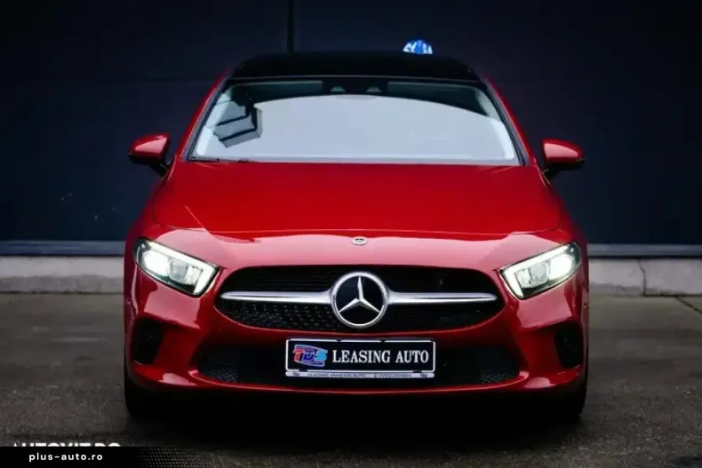 Mercedes-Benz A 200 (Clasa A) din 2021 cu 4.100 km - oferta MER192392 - foto 2