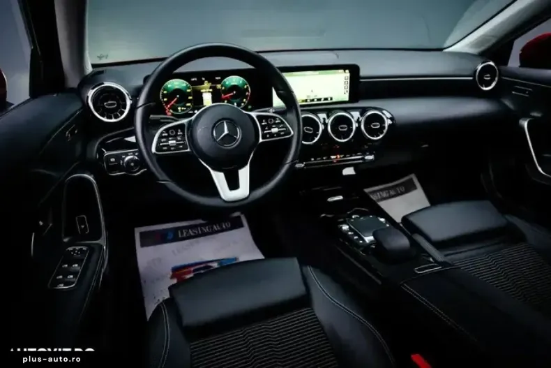 Mercedes-Benz A 200 (Clasa A) din 2021 cu 4.100 km - oferta MER192392 - foto 14