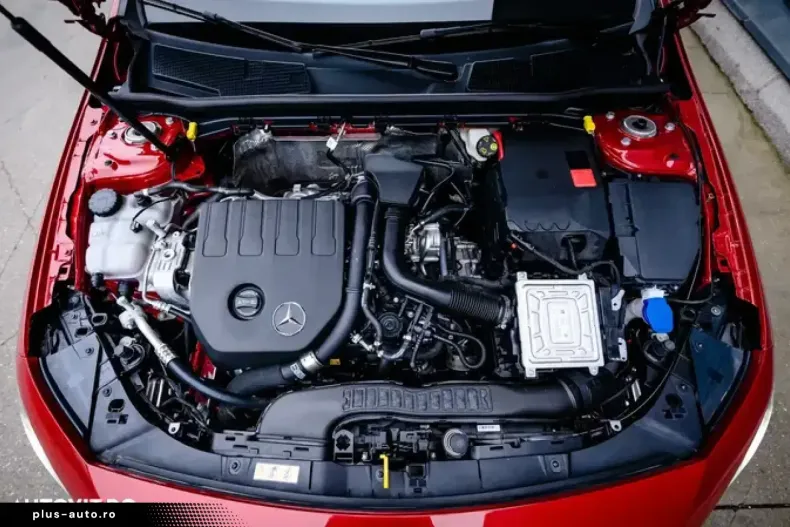 Mercedes-Benz A 200 (Clasa A) din 2021 cu 4.100 km - oferta MER192392 - foto 28