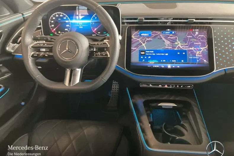 Mercedes-Benz E 220 (Clasa E) din 2025 cu 13.200 km - oferta MER192393 - foto 10