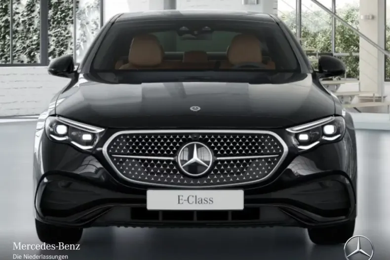 Mercedes-Benz E 200 (Clasa E) din 2025 cu 9.900 km - oferta MER192394 - foto 1