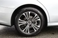 Mercedes-Benz E 200 (Clasa E) din 2024 cu 5.200 km - oferta MER192395 - foto 3