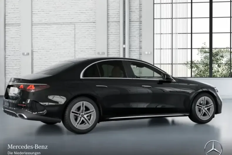 Mercedes-Benz E 200 (Clasa E) din 2025 cu 4.221 km - oferta MER192396 - foto 5