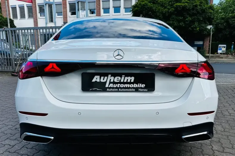 Mercedes-Benz E 200 (Clasa E) din 2024 cu 10 km - oferta MER192397 - foto 7