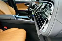 Mercedes-Benz E 200 (Clasa E) din 2024 cu 10 km - oferta MER192397 - foto 9