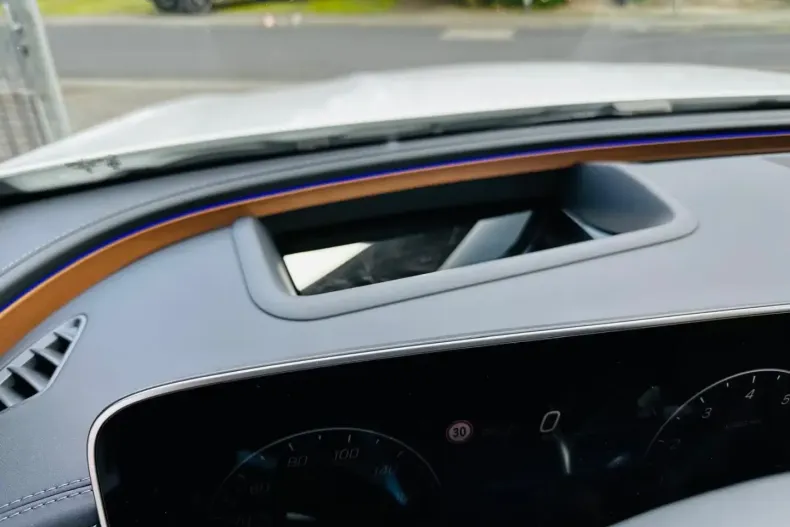 Mercedes-Benz E 200 (Clasa E) din 2024 cu 10 km - oferta MER192397 - foto 20