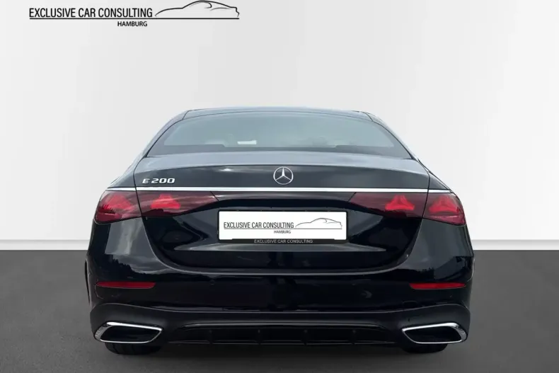 Mercedes-Benz E 200 (Clasa E) din 2024 cu 35.500 km - oferta MER192399 - foto 4