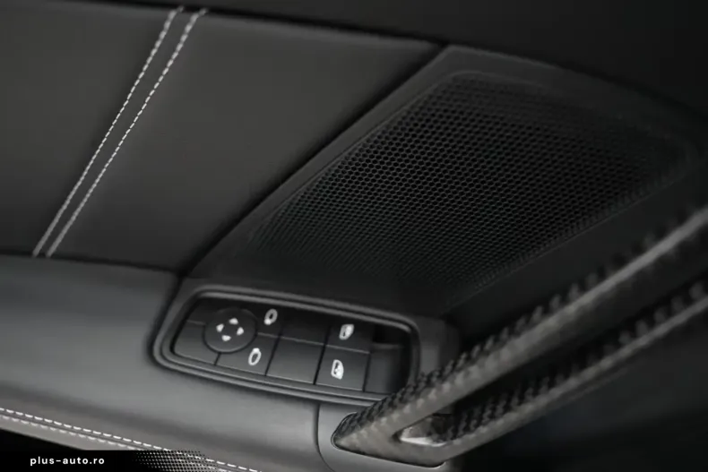 Porsche 911 din 2025 cu 1.950 km - oferta POR192400 - foto 24