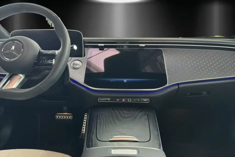 Mercedes-Benz E 200 (Clasa E) din 2025 cu 19.500 km - oferta MER192401 - foto 8