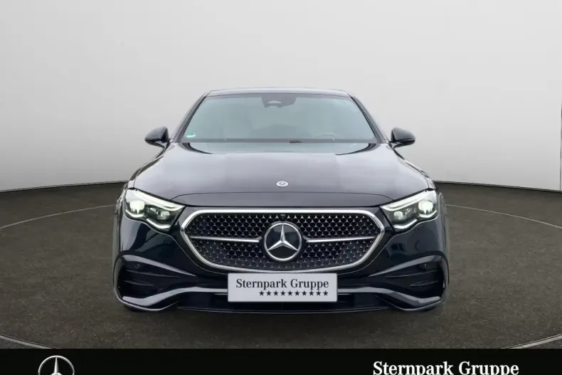Mercedes-Benz E 200 (Clasa E) din 2024 cu 17.401 km - oferta MER192402 - foto 1