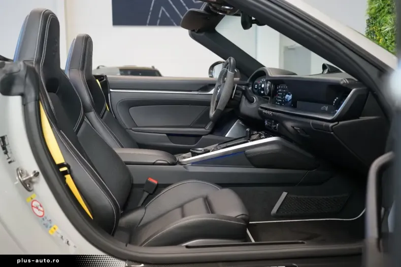 Porsche 911 din 2023 cu 7.400 km - oferta POR192404 - foto 18