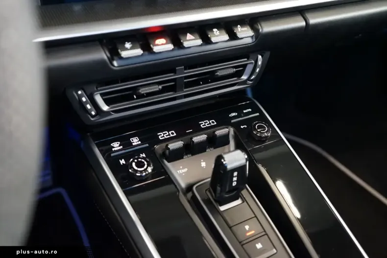 Porsche 911 din 2023 cu 7.400 km - oferta POR192404 - foto 34