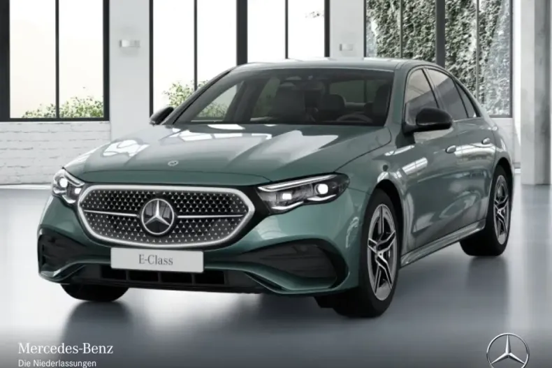 Mercedes-Benz E 220 (Clasa E) din 2025 cu 6.702 km - oferta MER192405 - foto 1
