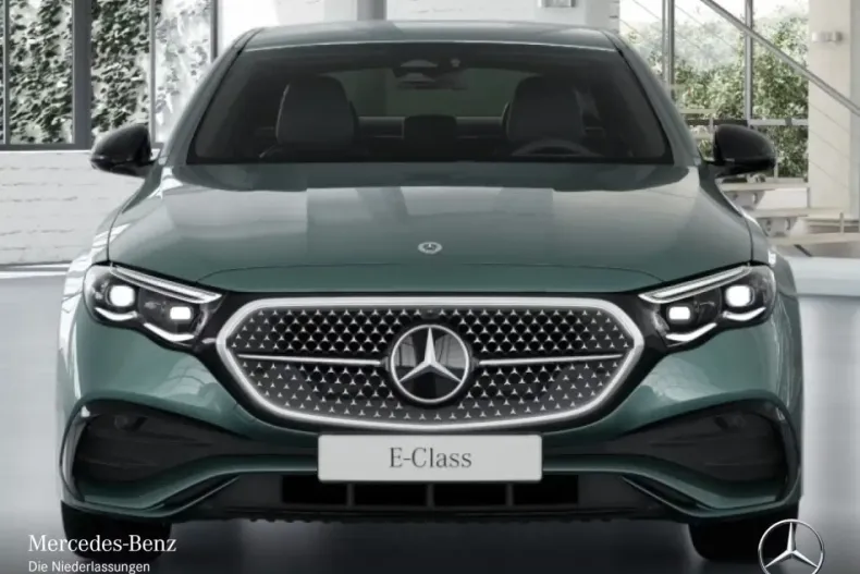 Mercedes-Benz E 220 (Clasa E) din 2025 cu 6.702 km - oferta MER192405 - foto 2