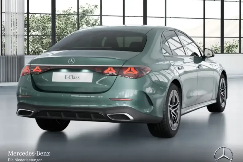 Mercedes-Benz E 220 (Clasa E) din 2025 cu 6.702 km - oferta MER192405 - foto 13
