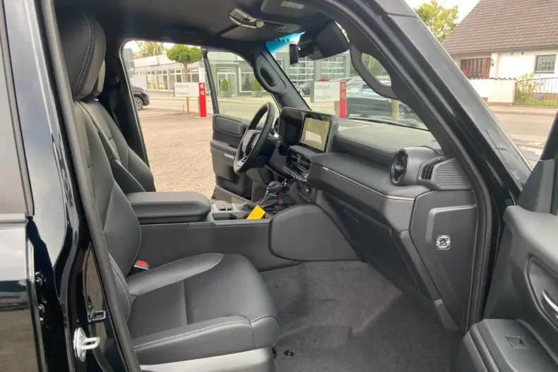 Toyota Land Cruiser din 2026 cu 5 km - oferta TOY192413 - foto 10