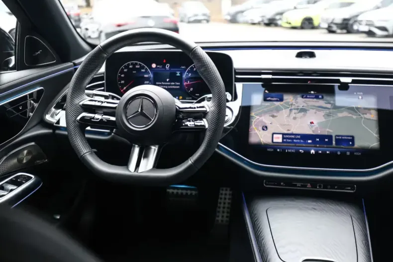 Mercedes-Benz E 200 (Clasa E) din 2025 cu 5.100 km - oferta MER192414 - foto 5