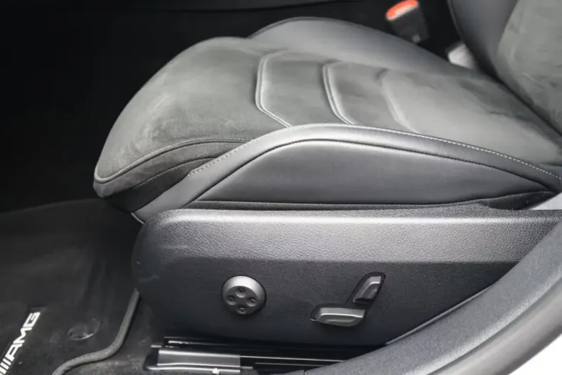 Mercedes-Benz E 200 (Clasa E) din 2025 cu 5.100 km - oferta MER192414 - foto 9