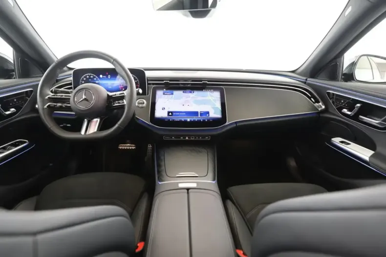 Mercedes-Benz E 200 (Clasa E) din 2025 cu 6.333 km - oferta MER192415 - foto 10