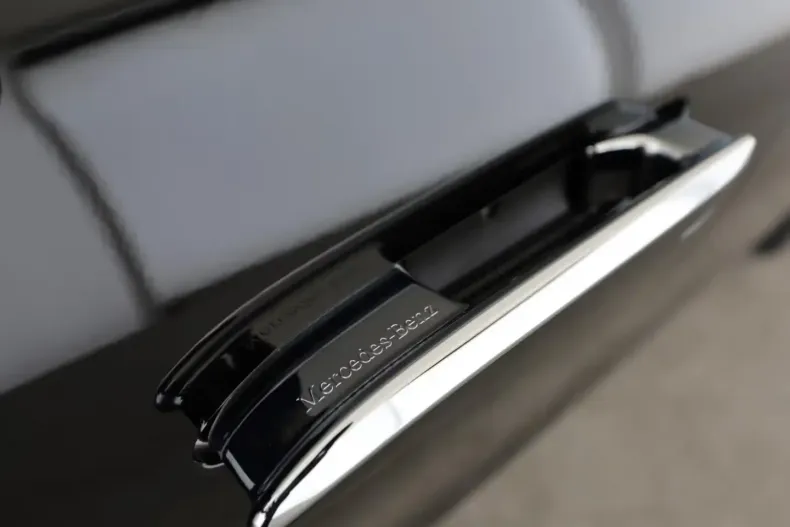 Mercedes-Benz E 200 (Clasa E) din 2025 cu 6.333 km - oferta MER192415 - foto 17