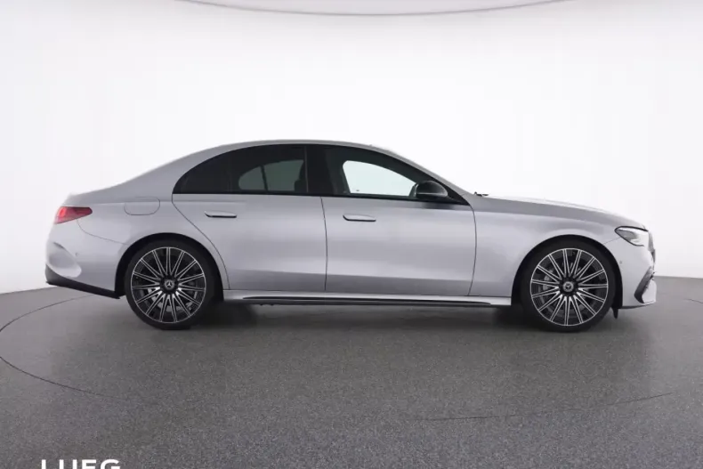 Mercedes-Benz E 200 (Clasa E) din 2025 cu 5.800 km - oferta MER192416 - foto 8