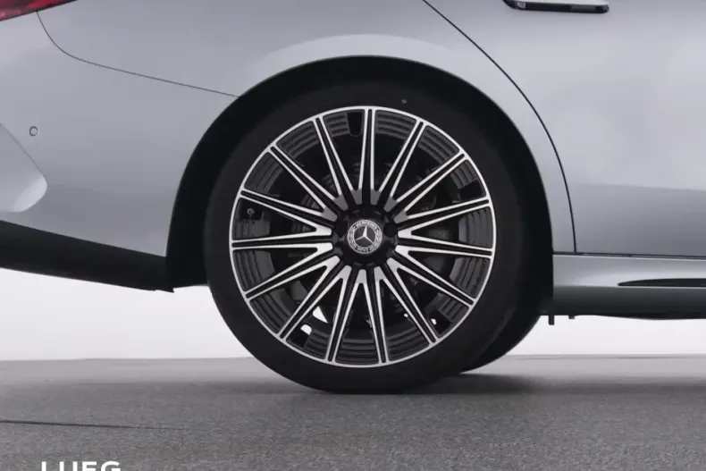 Mercedes-Benz E 200 (Clasa E) din 2025 cu 5.800 km - oferta MER192416 - foto 9