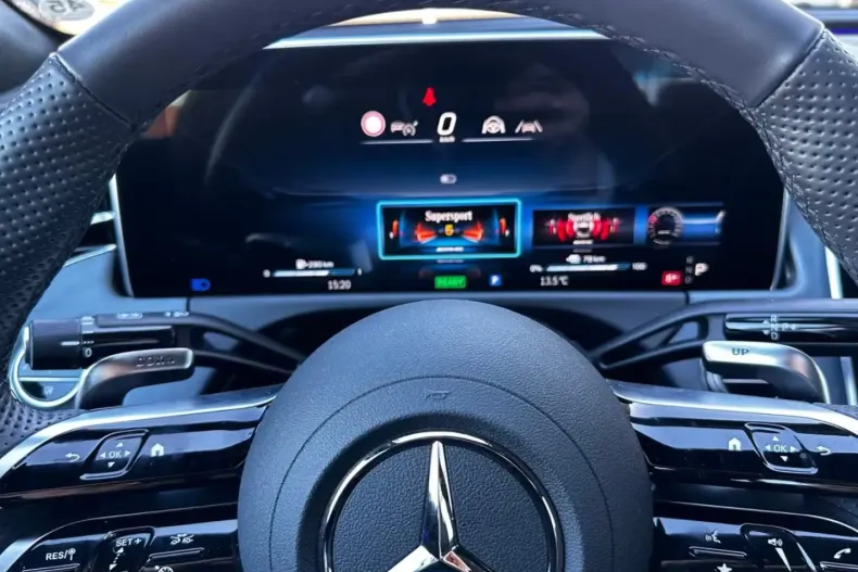 Mercedes-Benz E 53 AMG (Clasa E) din 2025 cu 6.600 km - oferta MER192417 - foto 7