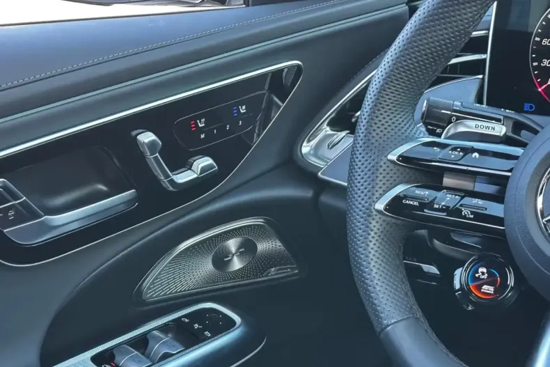 Mercedes-Benz E 53 AMG (Clasa E) din 2025 cu 6.600 km - oferta MER192417 - foto 17