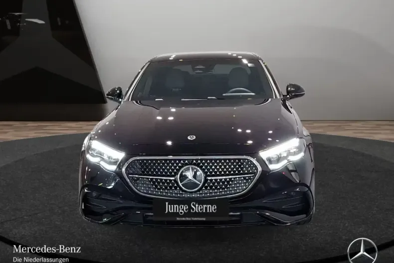 Mercedes-Benz E 200 (Clasa E) din 2025 cu 6.156 km - oferta MER192422 - foto 1