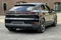 Porsche Cayenne din 2023 cu 23.400 km - oferta POR192423 - foto 15