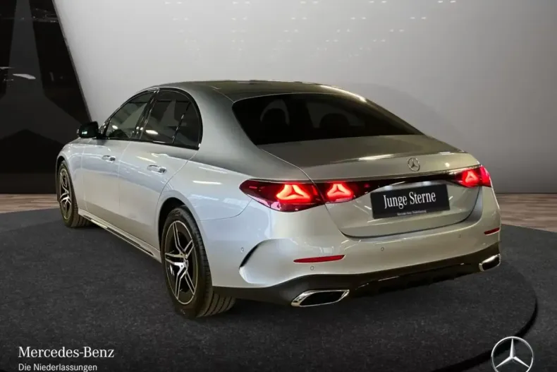 Mercedes-Benz E 200 (Clasa E) din 2025 cu 3.264 km - oferta MER192425 - foto 6