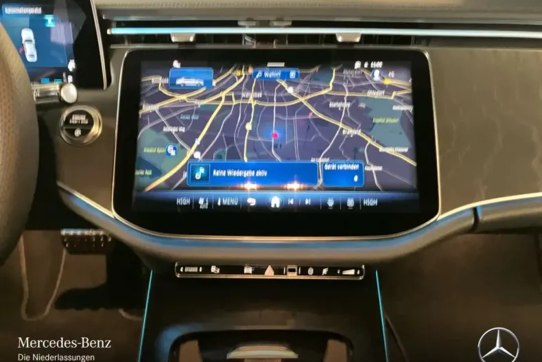 Mercedes-Benz E 200 (Clasa E) din 2025 cu 3.264 km - oferta MER192425 - foto 12