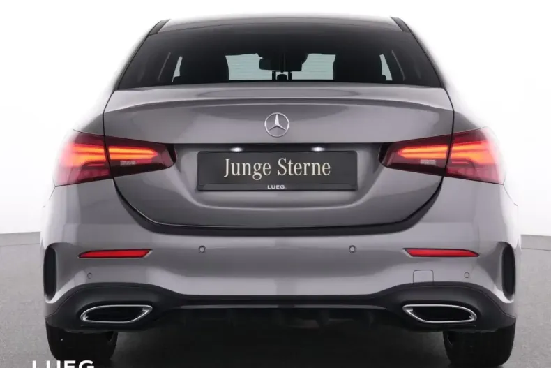 Mercedes-Benz A 220 (Clasa A) din 2024 cu 11.700 km - oferta MER192428 - foto 4