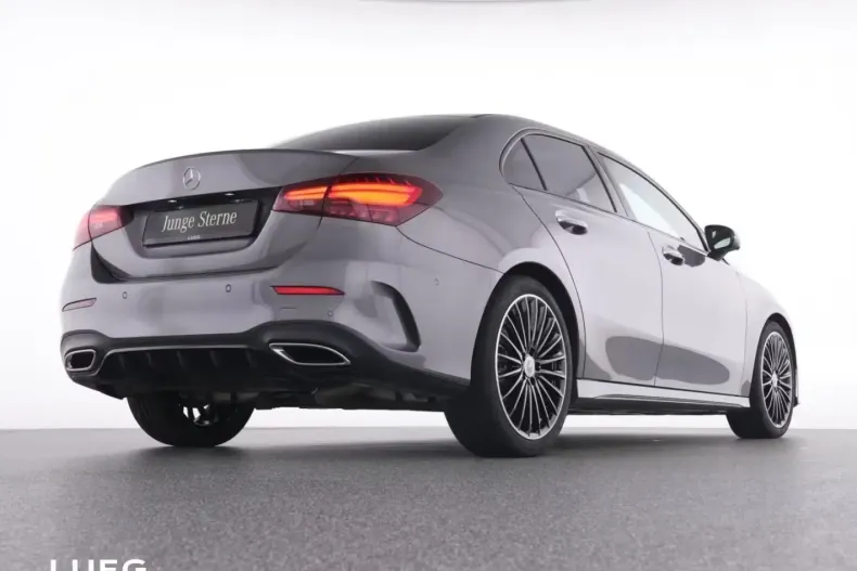 Mercedes-Benz A 220 (Clasa A) din 2024 cu 11.700 km - oferta MER192428 - foto 8