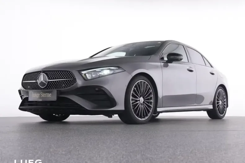 Mercedes-Benz A 220 (Clasa A) din 2024 cu 11.700 km - oferta MER192428 - foto 12