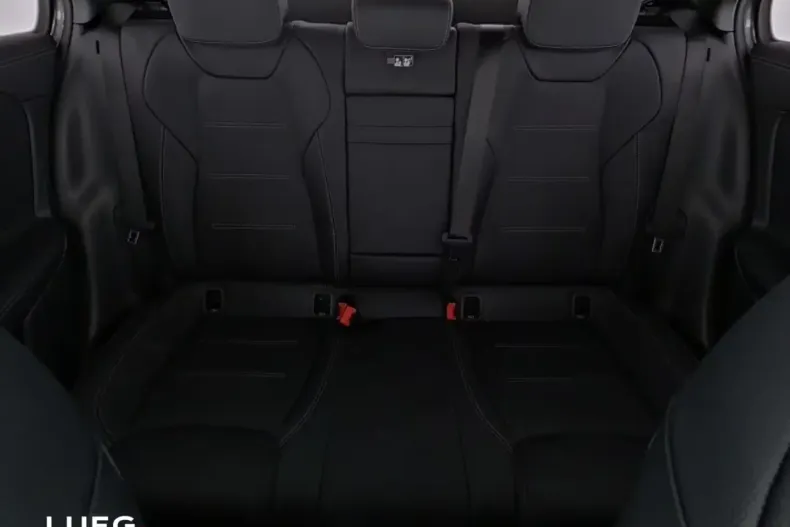 Mercedes-Benz A 220 (Clasa A) din 2024 cu 11.700 km - oferta MER192428 - foto 16