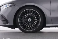 Mercedes-Benz A 220 (Clasa A) din 2024 cu 11.700 km - oferta MER192428 - foto 19