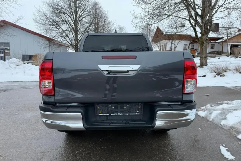 Toyota Hilux din 2025 cu 4.990 km - oferta TOY192432 - foto 6