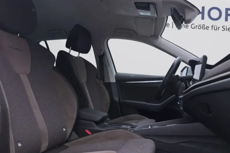 Skoda Octavia din 2023 cu 83.302 km - oferta SKO192438 - foto 16