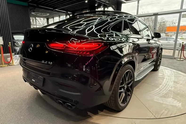 Mercedes-Benz GLE 53 AMG (Clasa GLE) din 2025 cu 20 km - oferta MER192439 - foto 7