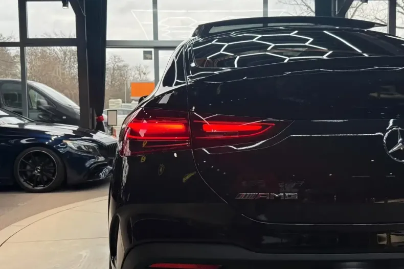 Mercedes-Benz GLE 53 AMG (Clasa GLE) din 2025 cu 20 km - oferta MER192439 - foto 10