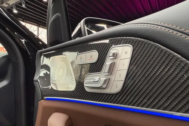 Mercedes-Benz GLE 53 AMG (Clasa GLE) din 2025 cu 20 km - oferta MER192439 - foto 26