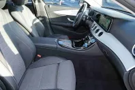 Mercedes-Benz E 220 (Clasa E) din 2022 cu 21.326 km - oferta MER192441 - foto 6